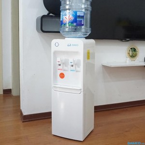 Cây nước nóng lạnh Dako DK701
